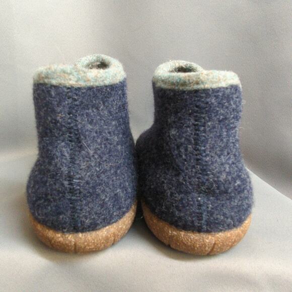 Taos Woolside Bootie Womens 7-7.5 Blue Embroider Comfort Slipper Indoor Outdoor - Picture 5 of 10